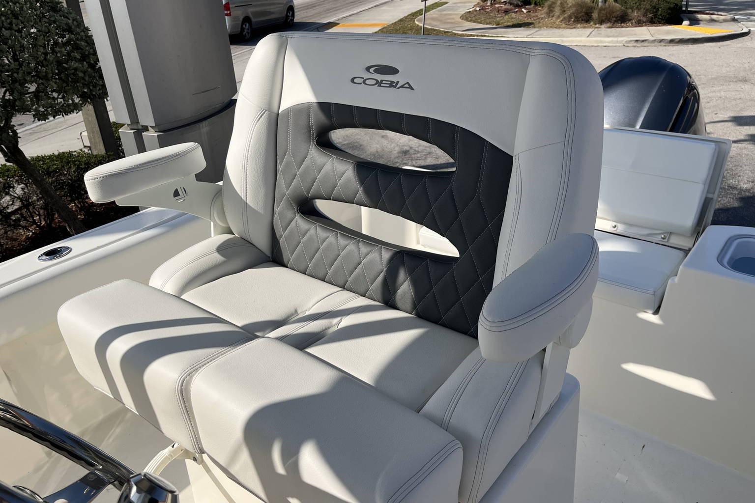 New 2023 Cobia 220 CC #X070 image 22