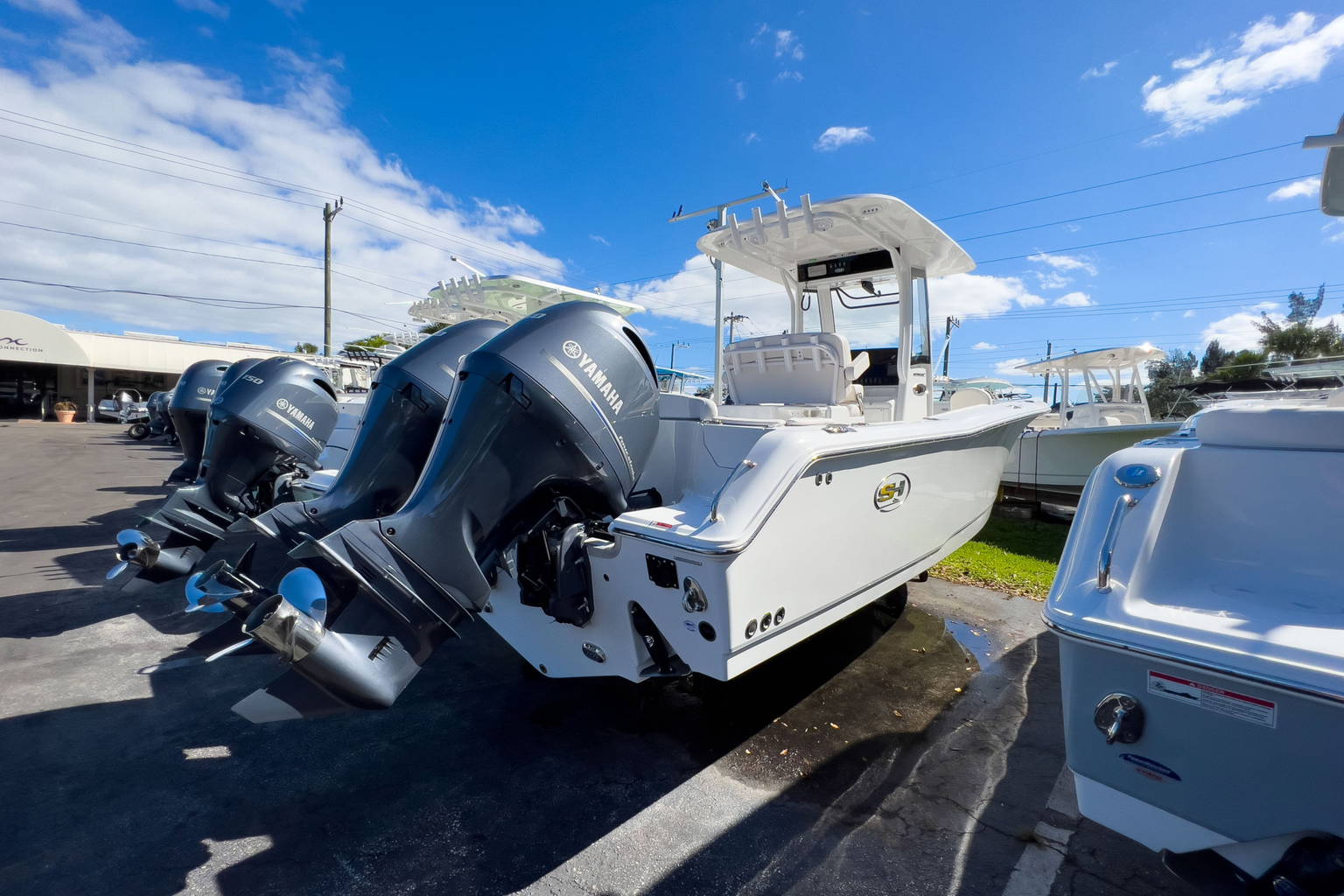 New 2023 Sea Hunt Ultra 265 SE #0439 image 2