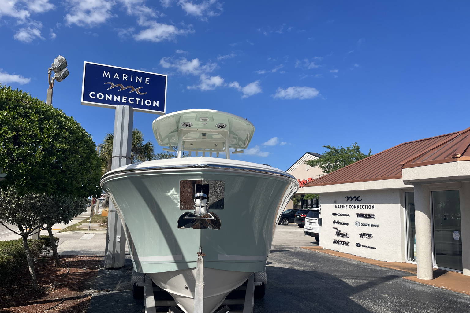 New 2023 Cobia 280 CC #D061 image 3