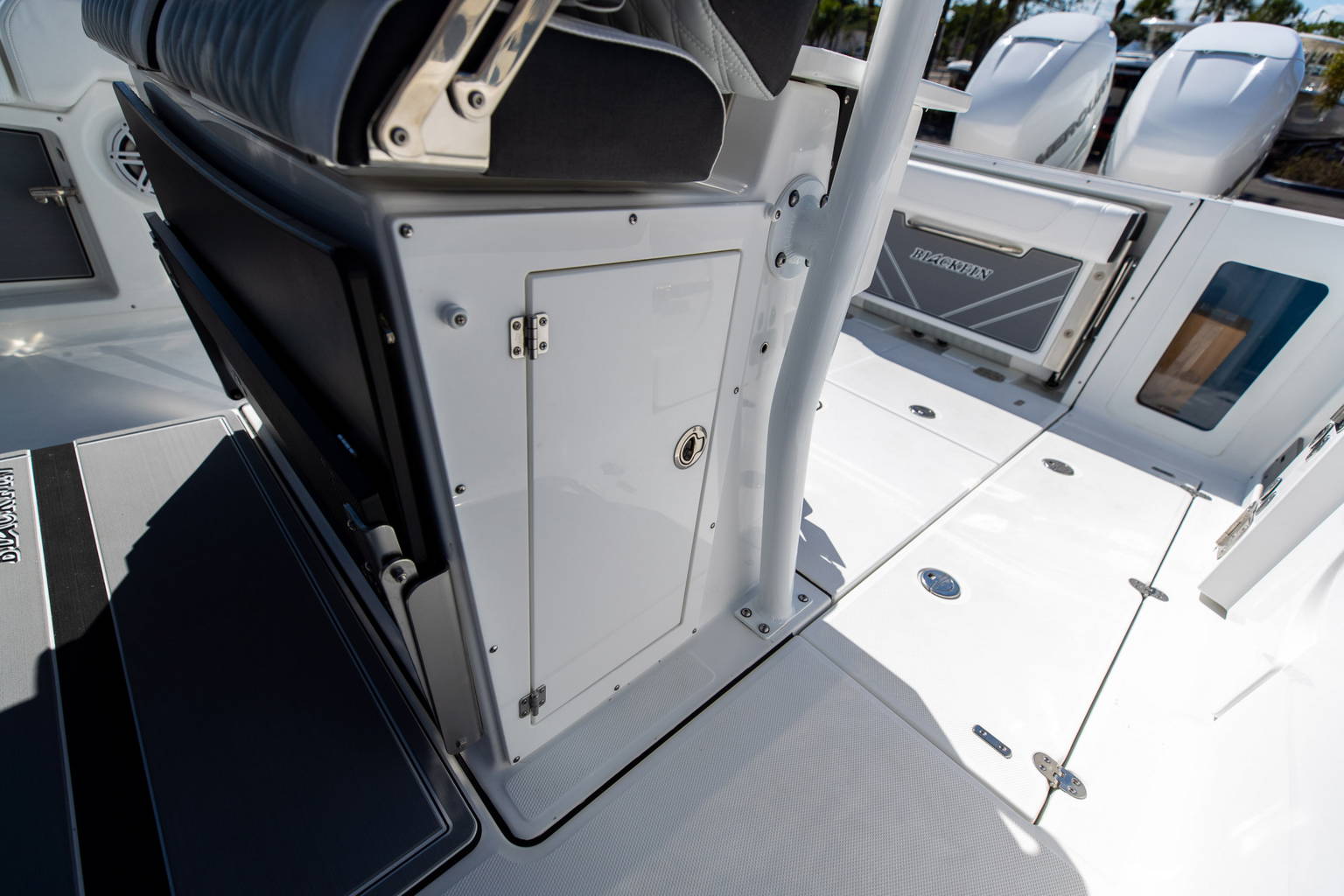New 2023 Blackfin 302CC #E161 image 50