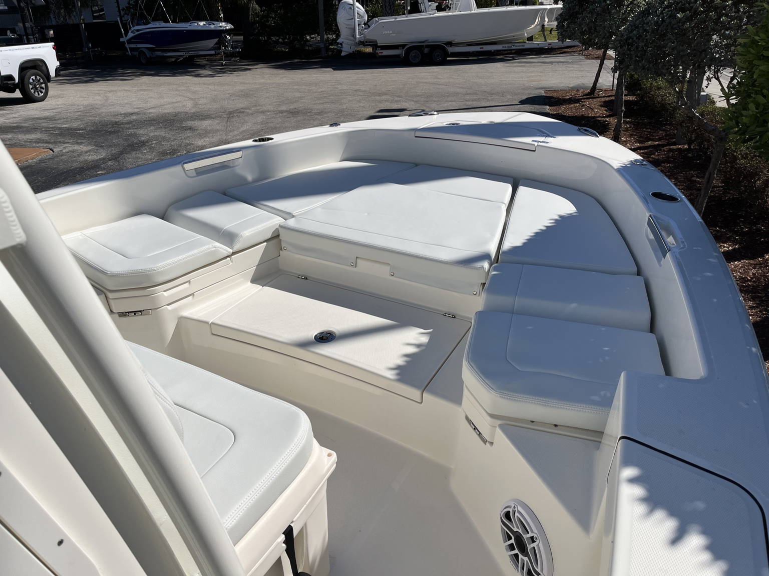 Alternative image of Pathfinder 2400 TRS in Vero Beach, FL
