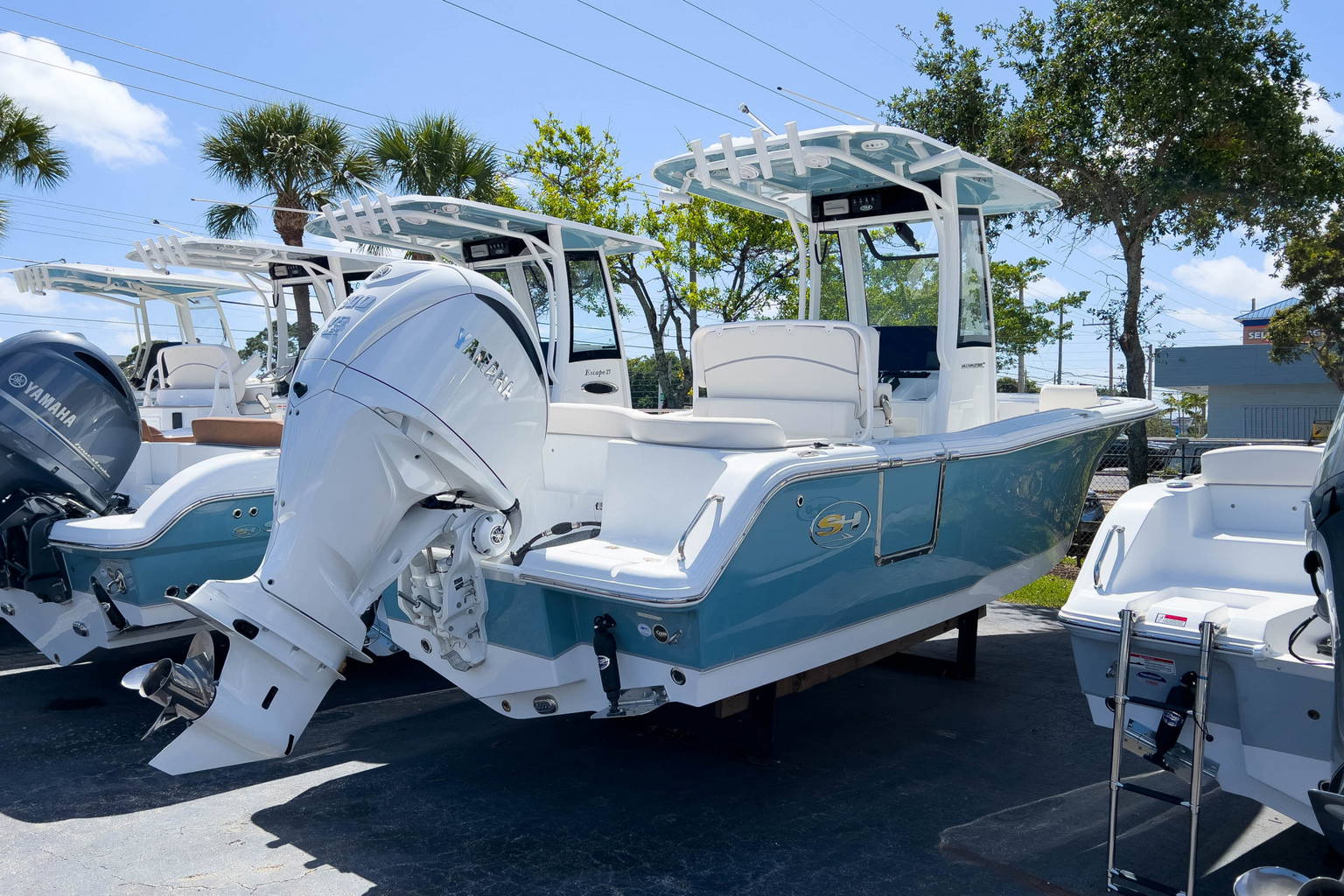 New 2023 Sea Hunt Ultra 239 SE #0134 image 3