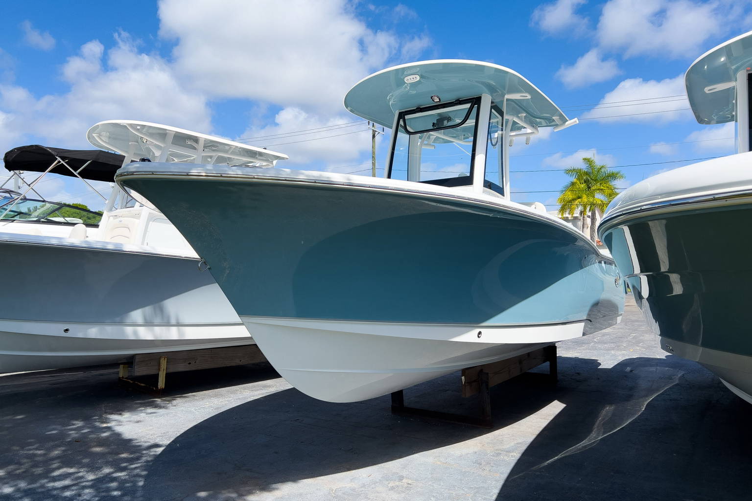 New 2023 Sea Hunt Ultra 239 SE #0134 image 2