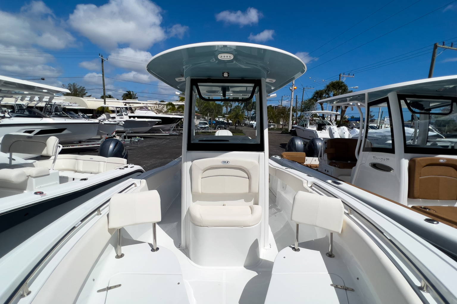 New 2023 Sea Hunt Ultra 239 SE #0134 image 10