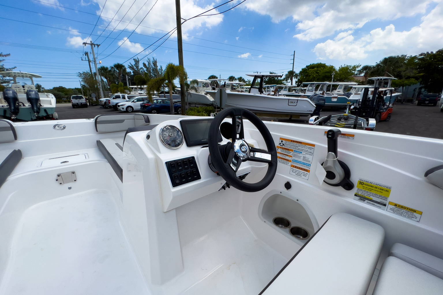 New 2023 Hurricane SunDeck Sport OB SS 205 OB #0080 image 14