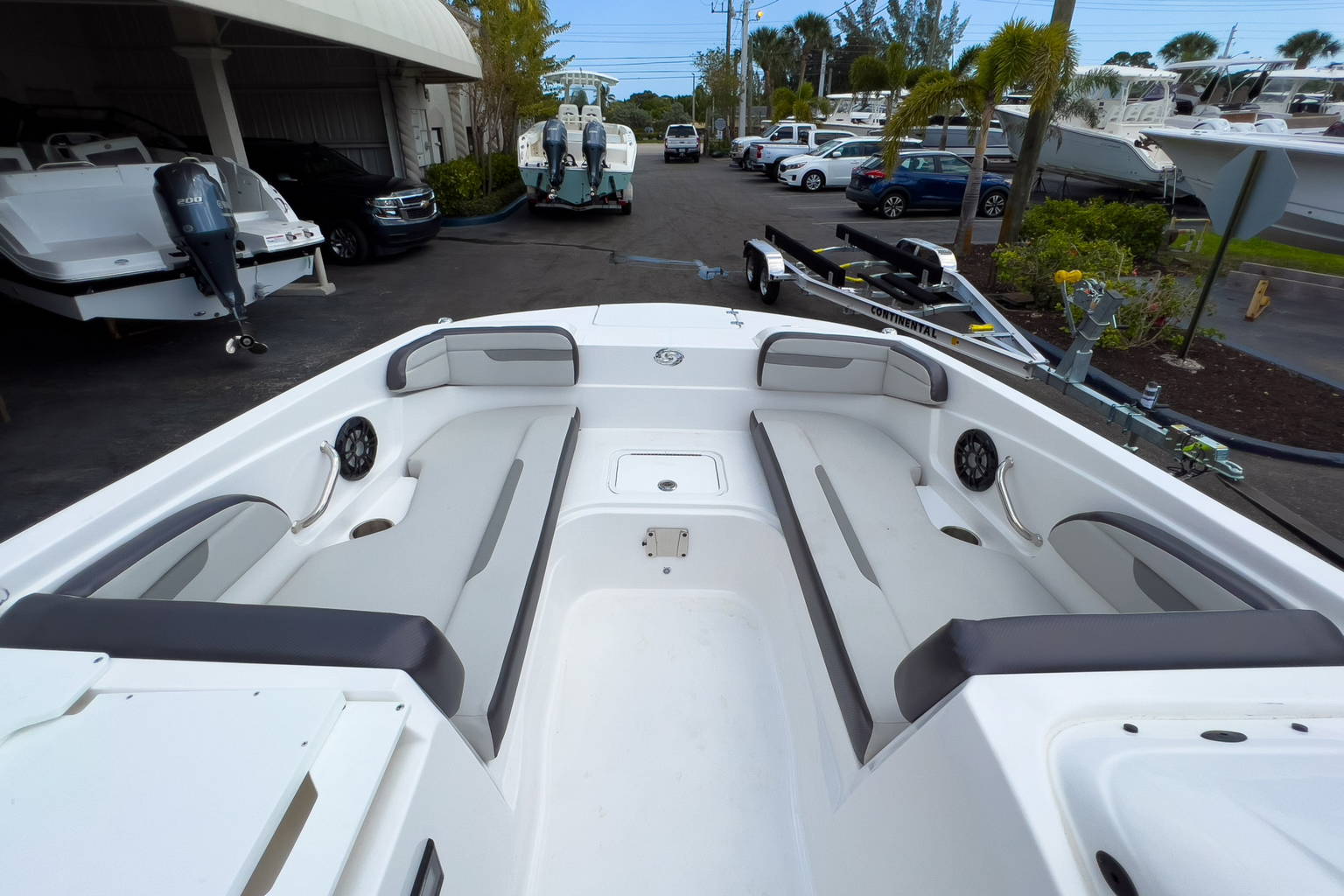 New 2023 Hurricane SunDeck Sport OB SS 205 OB #0080 image 17