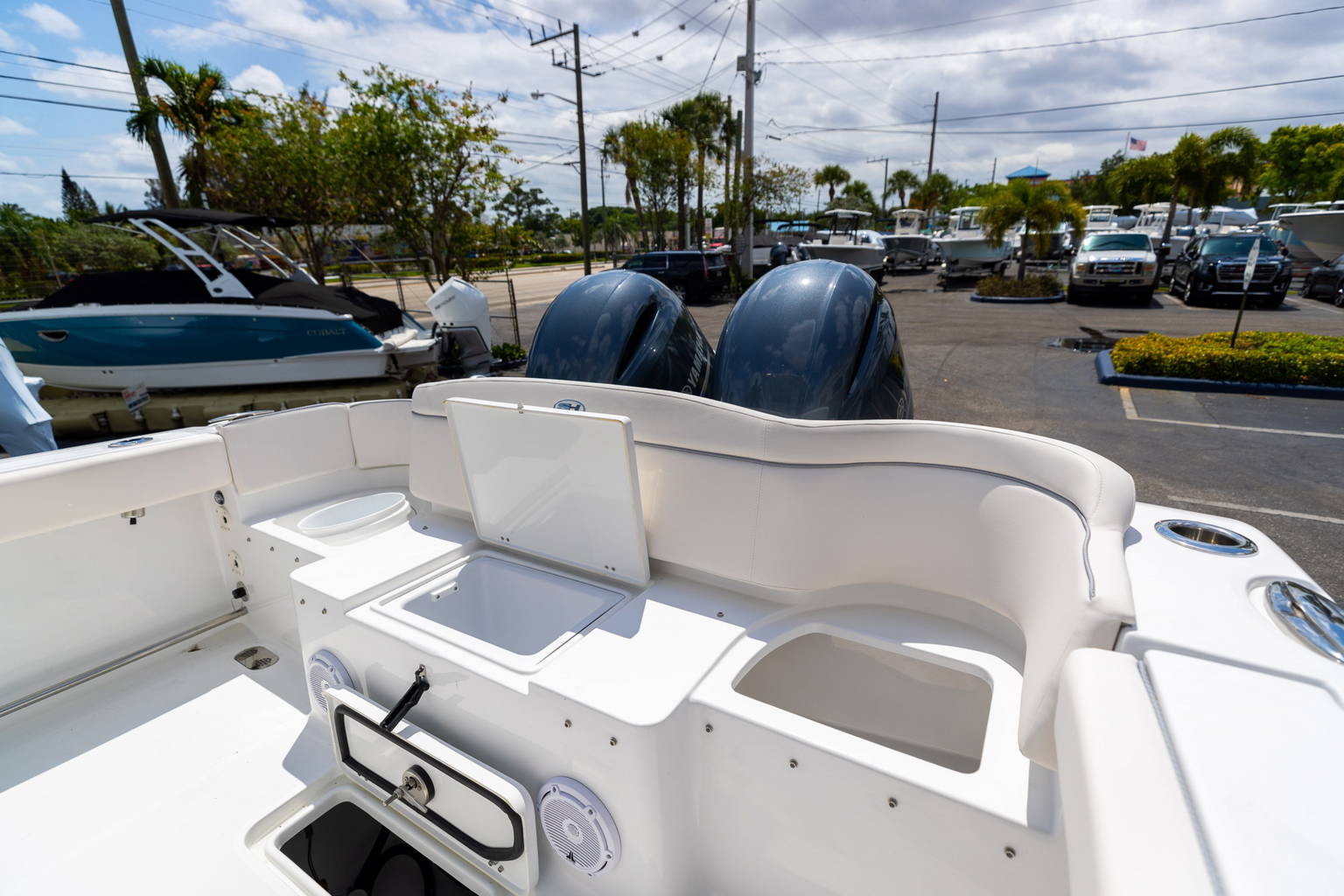 New 2023 Sea Hunt Ultra 275 SE #0369 image 14