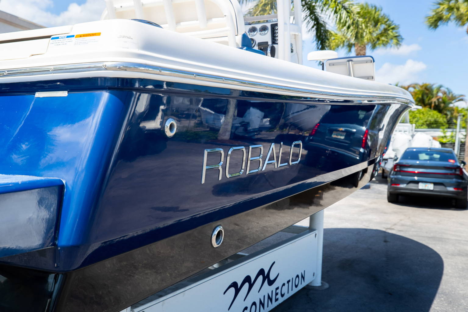 Used 2018 Robalo 226 Cayman #0190 image 12