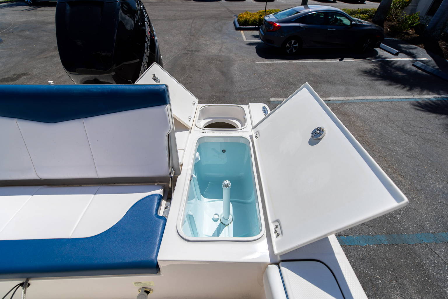Used 2018 Robalo 226 Cayman #0190 image 20