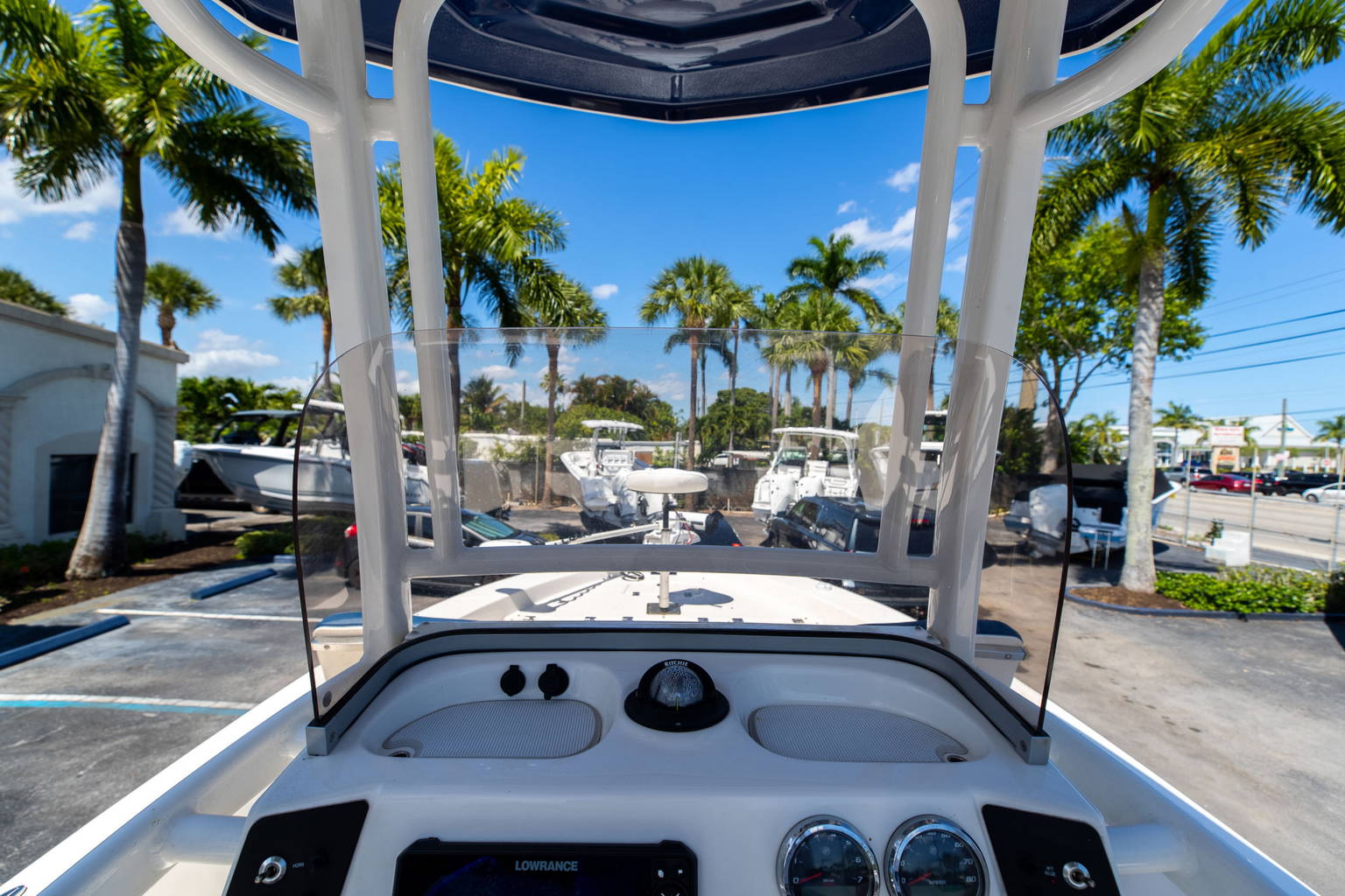 Used 2018 Robalo 226 Cayman #0190 image 25