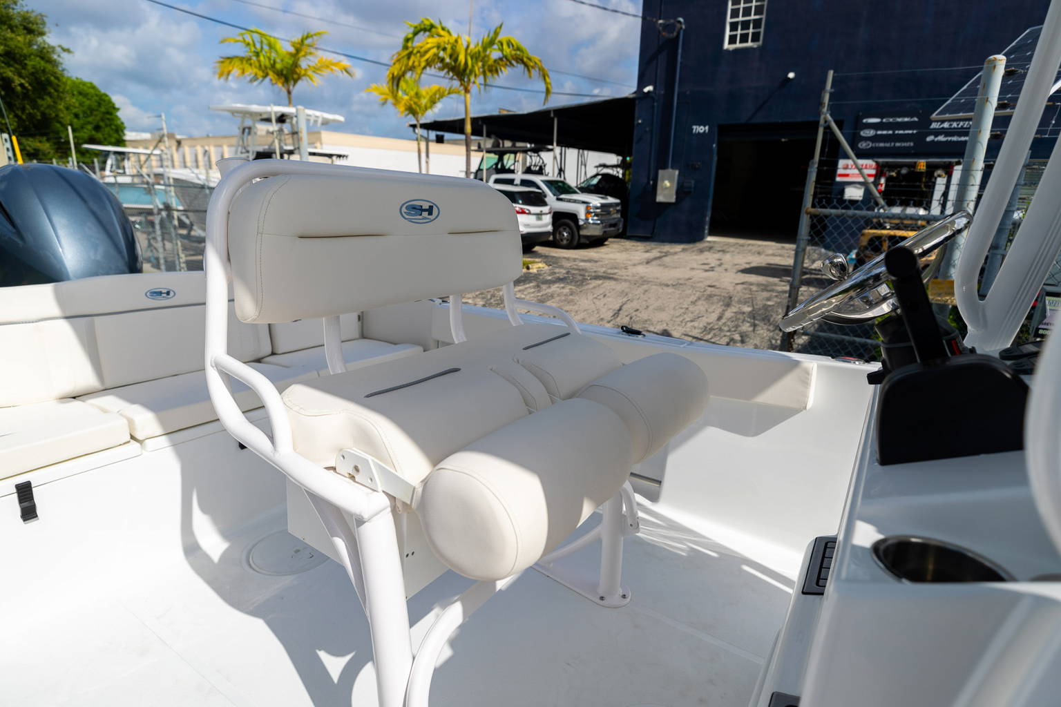 New 2023 Sea Hunt Ultra 229 #0860 image 25