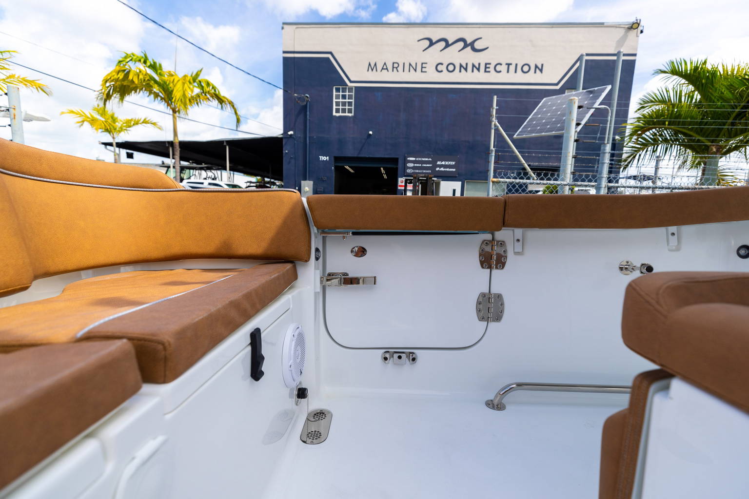 New 2023 Sea Hunt Ultra 255 SE #0314 image 17