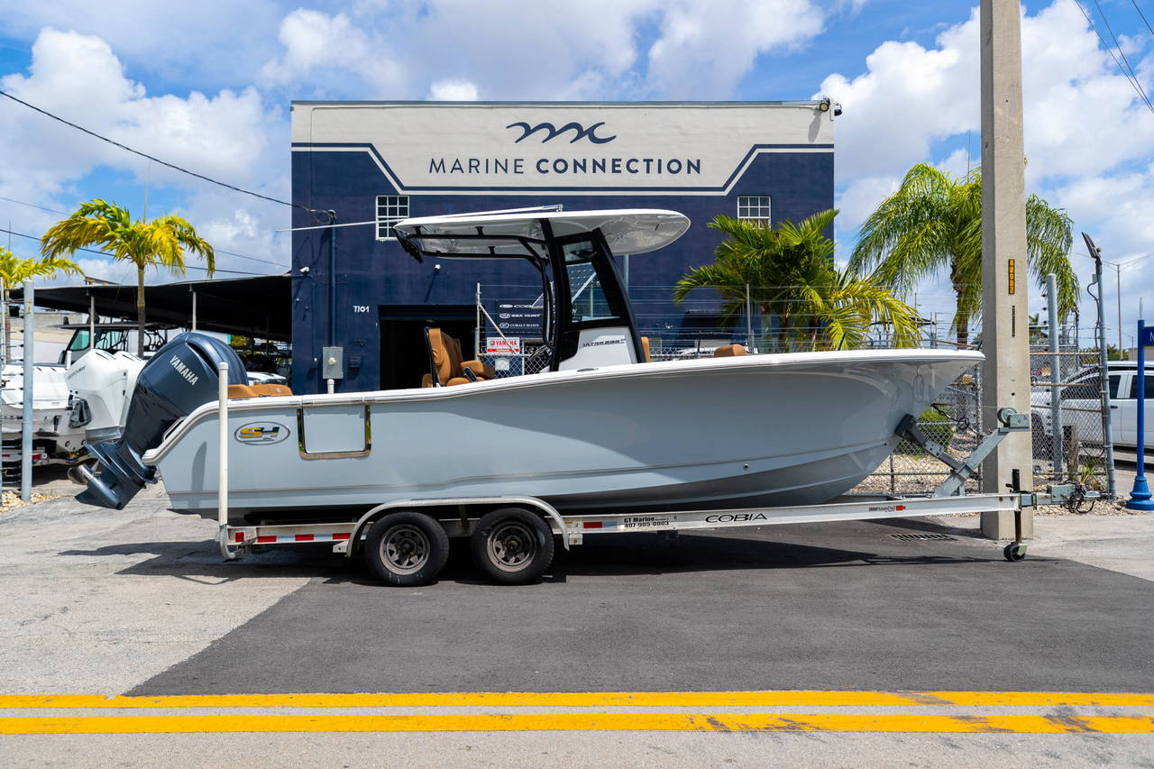 Main image of Sea Hunt Ultra 239 SE in Fort Lauderdale, FL