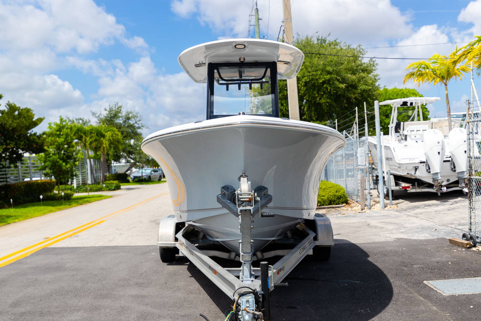 New 2023 Sea Hunt Ultra 239 SE #0012 image 3