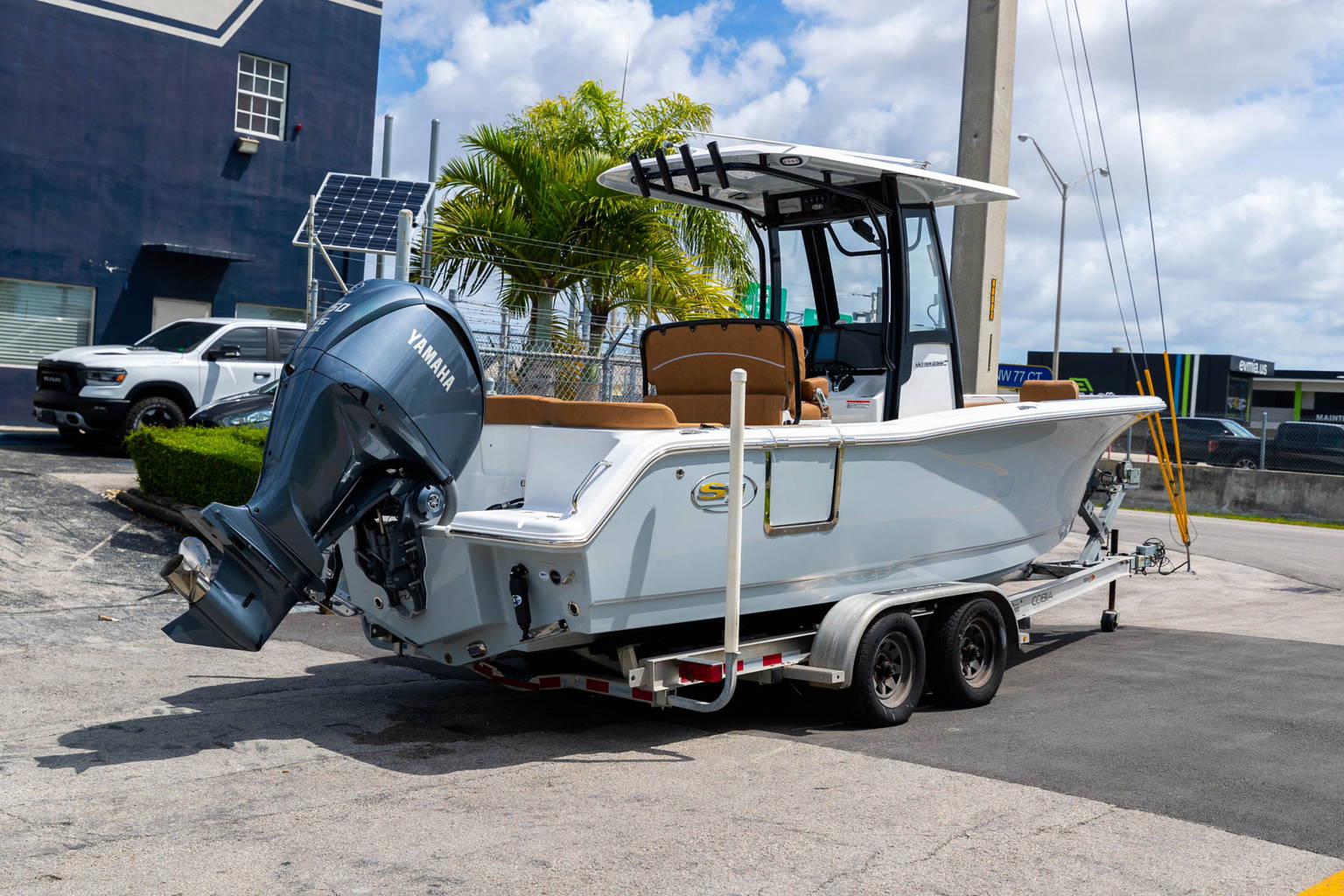 New 2023 Sea Hunt Ultra 239 SE #0012 image 4