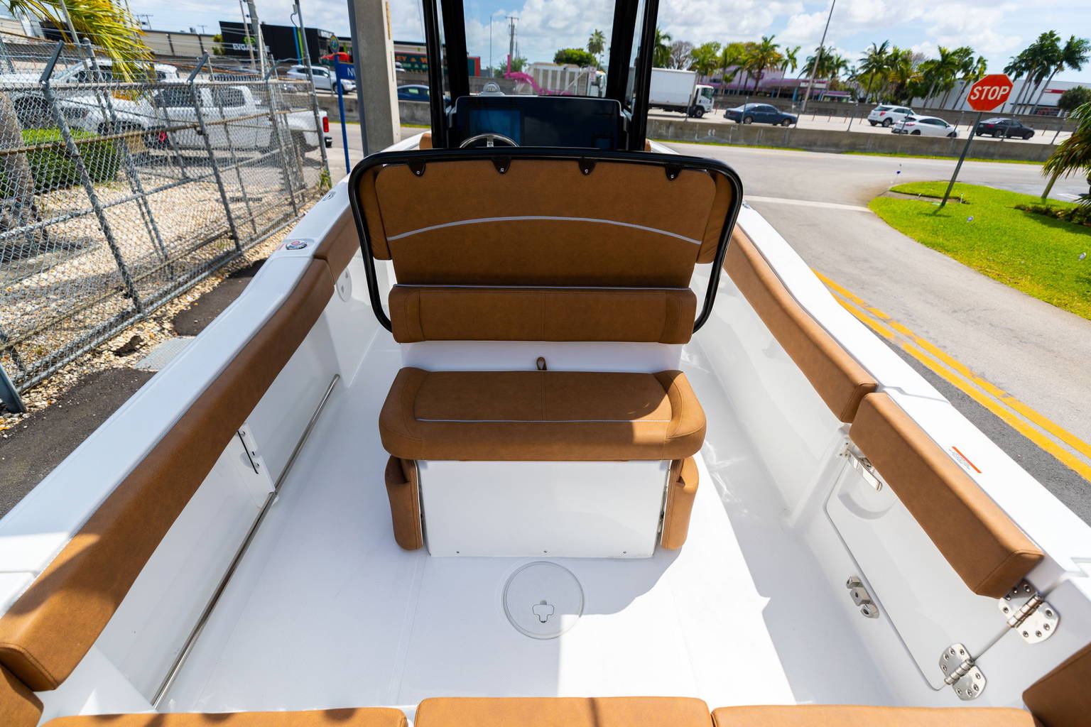 New 2023 Sea Hunt Ultra 239 SE #0012 image 15