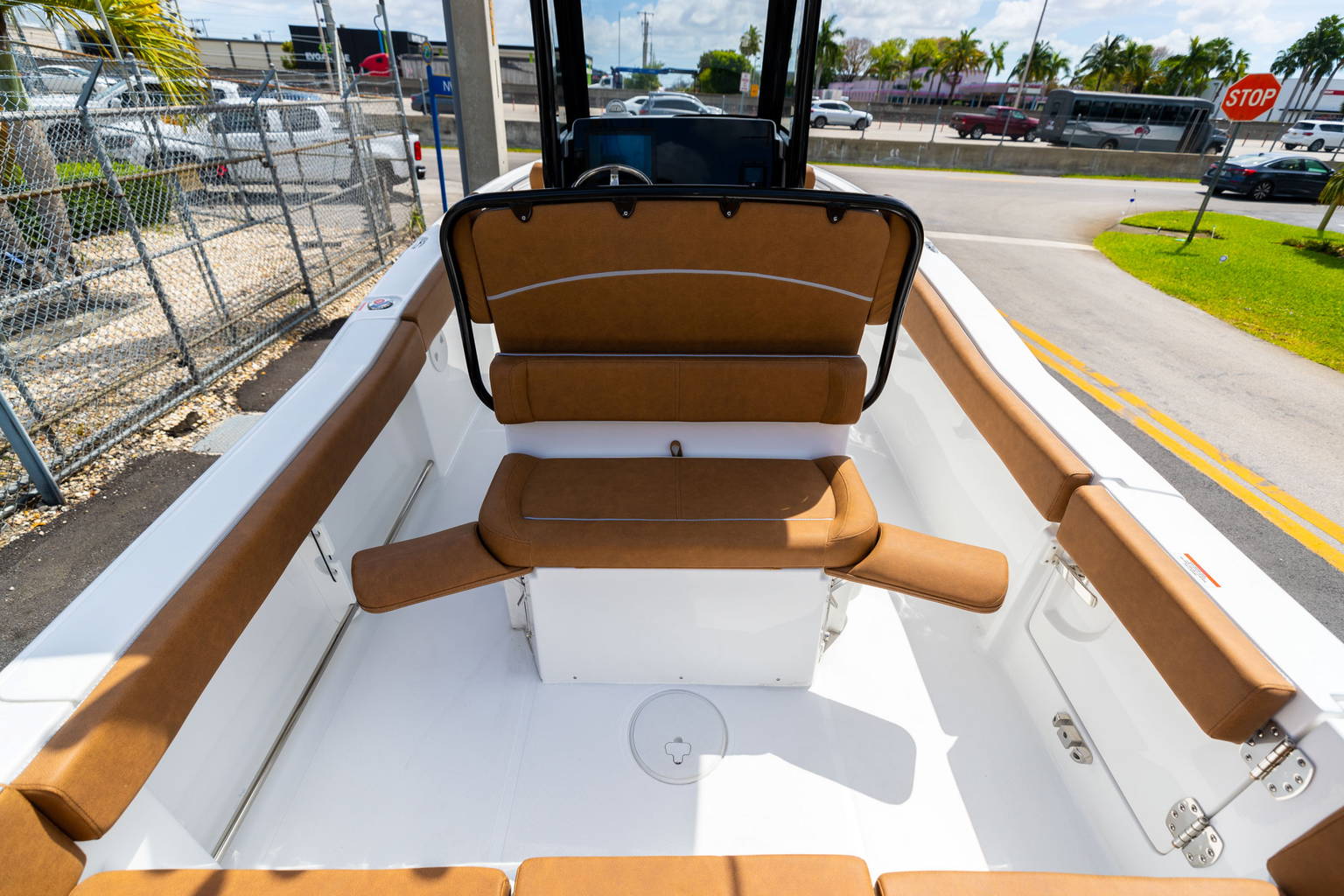 New 2023 Sea Hunt Ultra 239 SE #0012 image 16