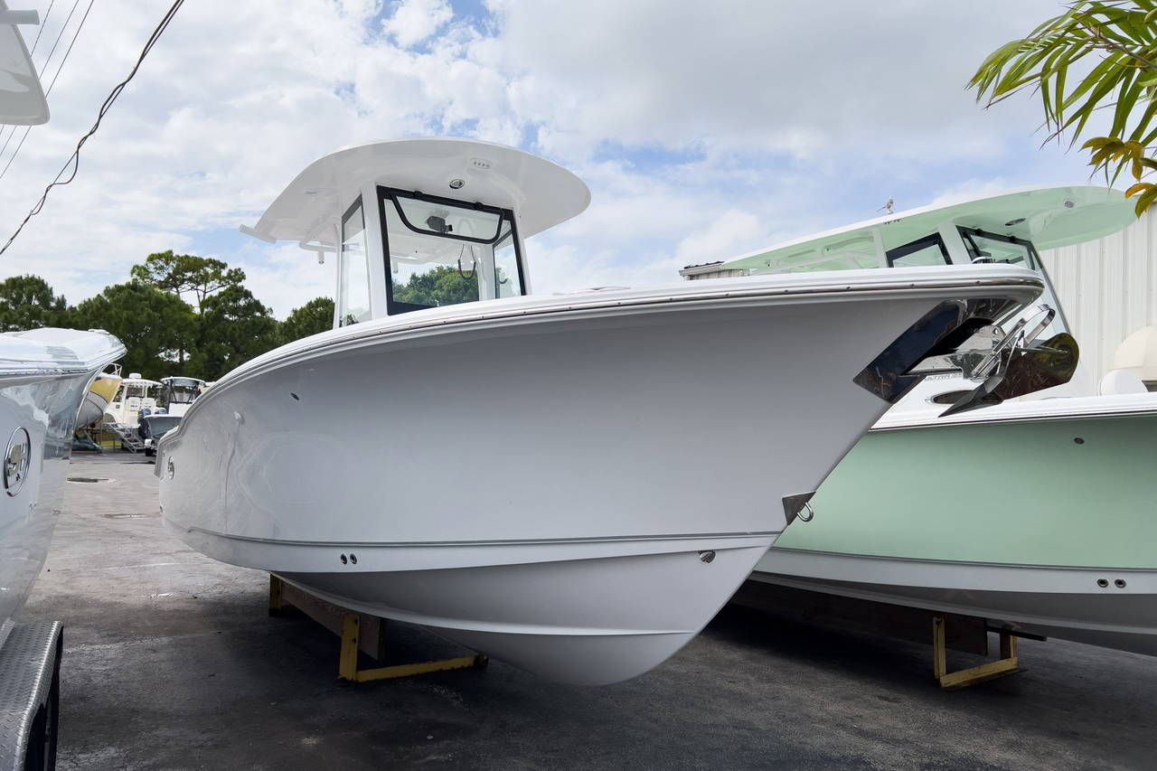 Main image of Sea Hunt Gamefish 25 in West Palm Beach, FL