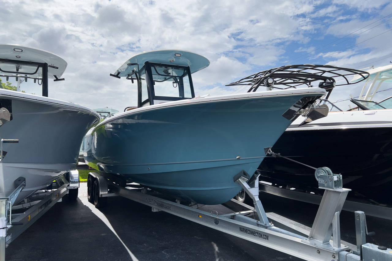 Main image of Sea Hunt Gamefish 27 FS in West Palm Beach, FL