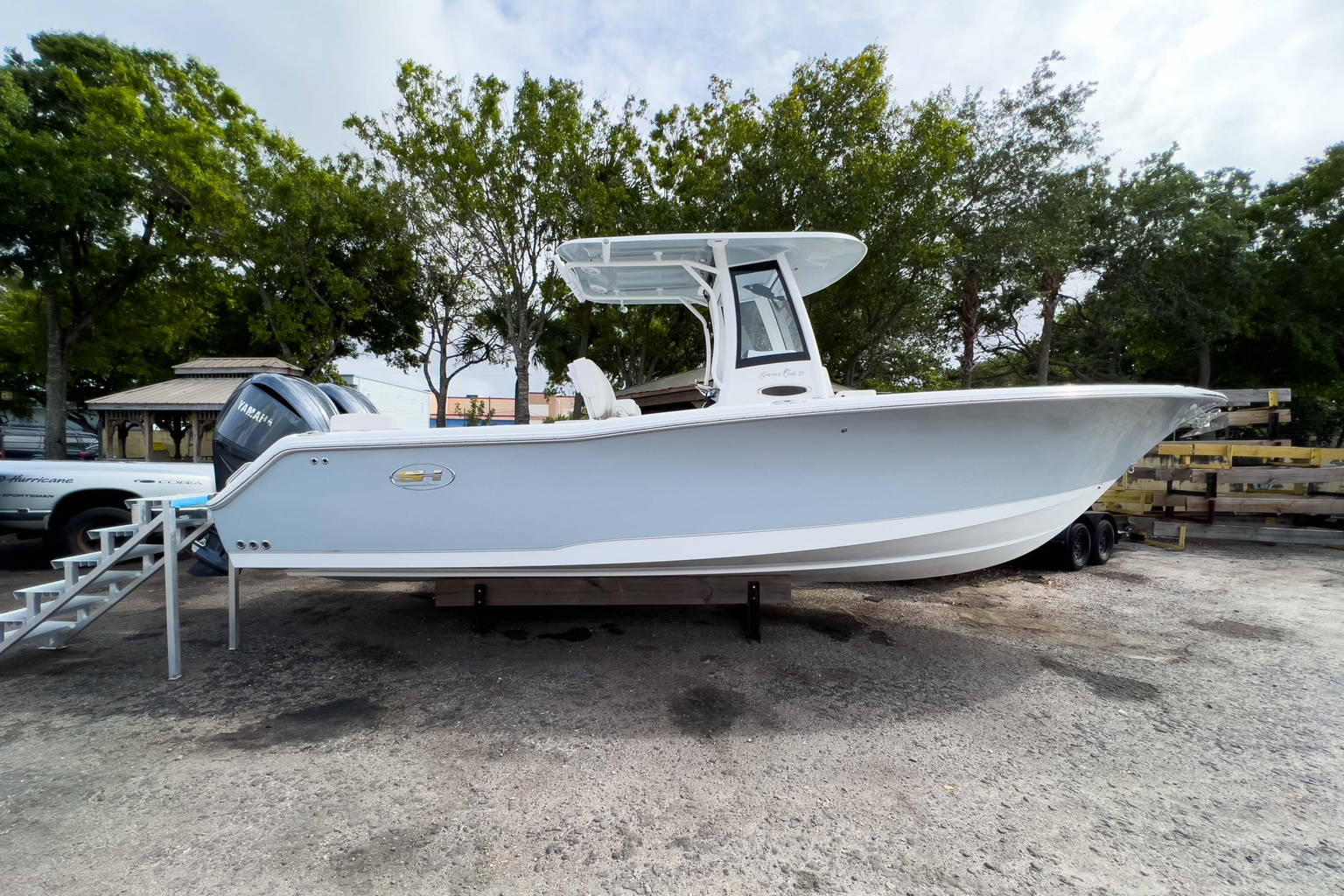 New 2023 Sea Hunt Gamefish 27 CB #0287 image 1