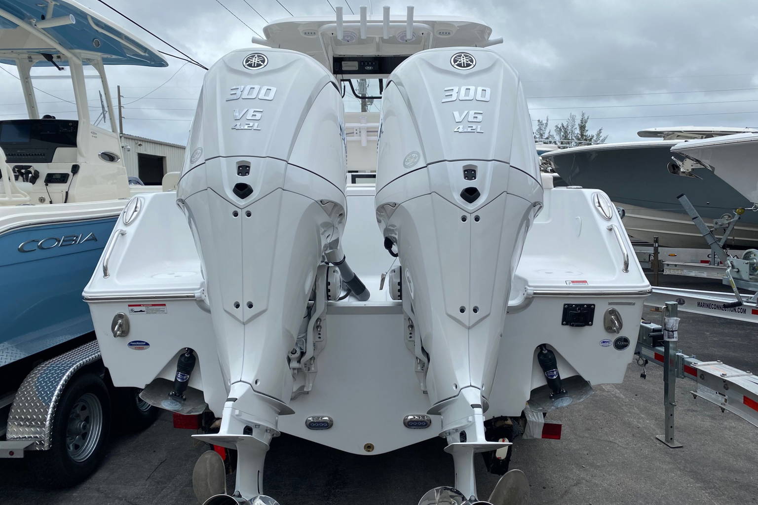 New 2023 Sea Hunt Gamefish 30 CB #0144 image 3
