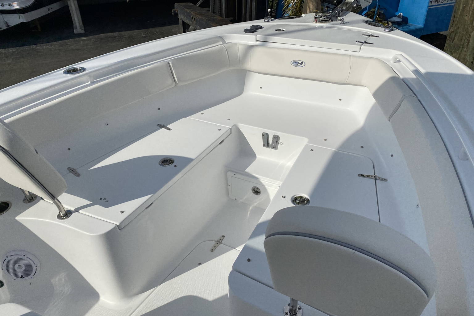 New 2023 Sea Hunt Ultra 255 SE #0387 image 12