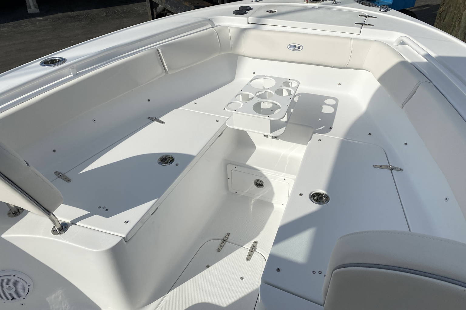 New 2023 Sea Hunt Ultra 255 SE #0387 image 14