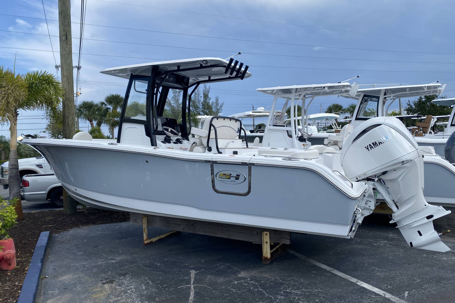 New 2023 Sea Hunt Ultra 255 SE #0387 image 1