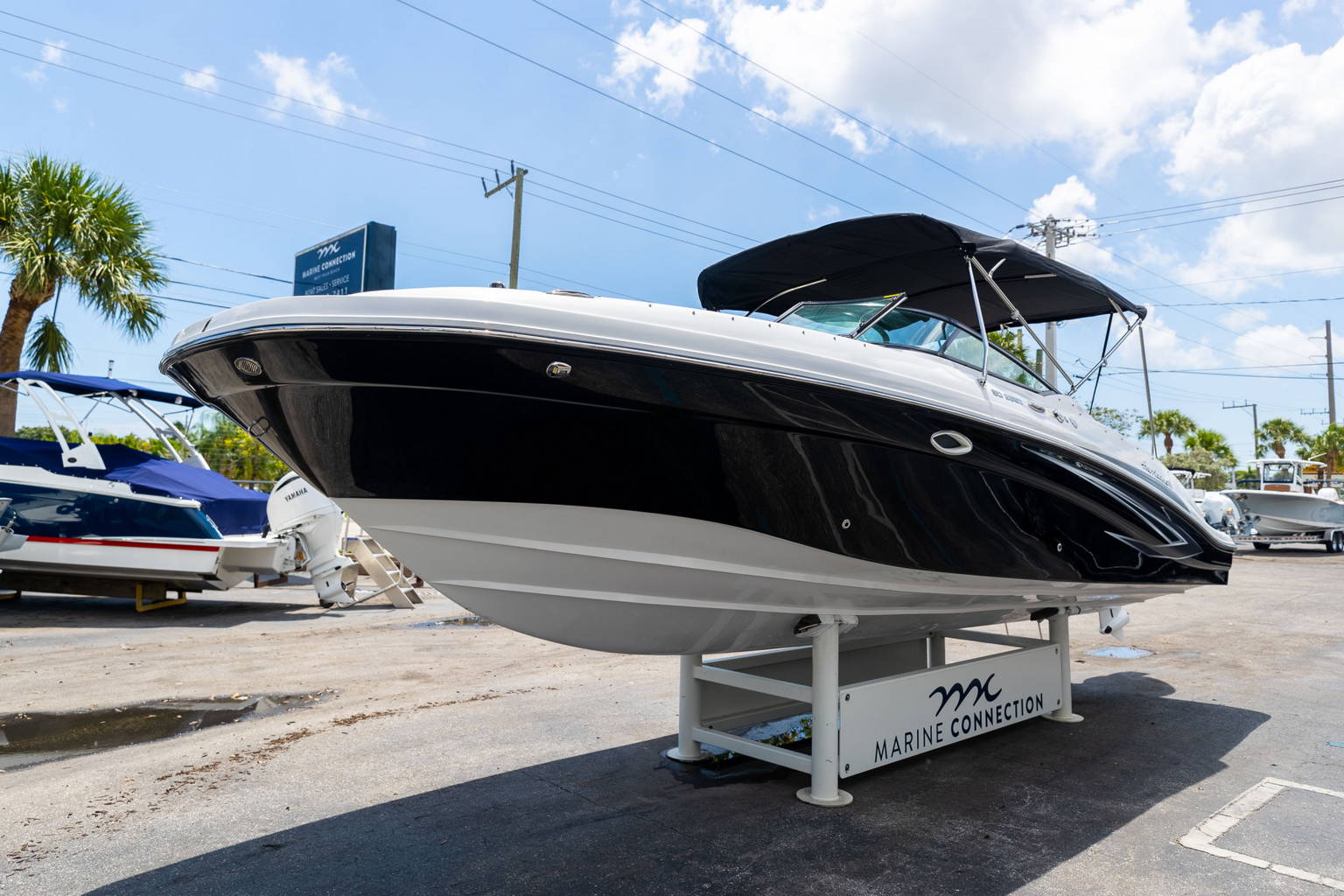 New 2023 Hurricane SunDeck 2690 OB #2034 image 5