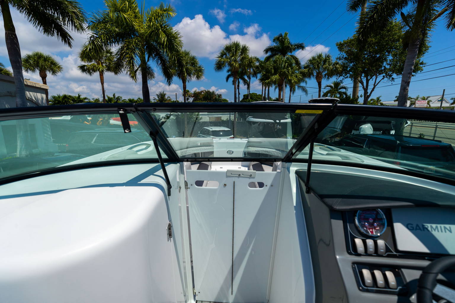 New 2023 Hurricane SunDeck 2690 OB #2034 image 31