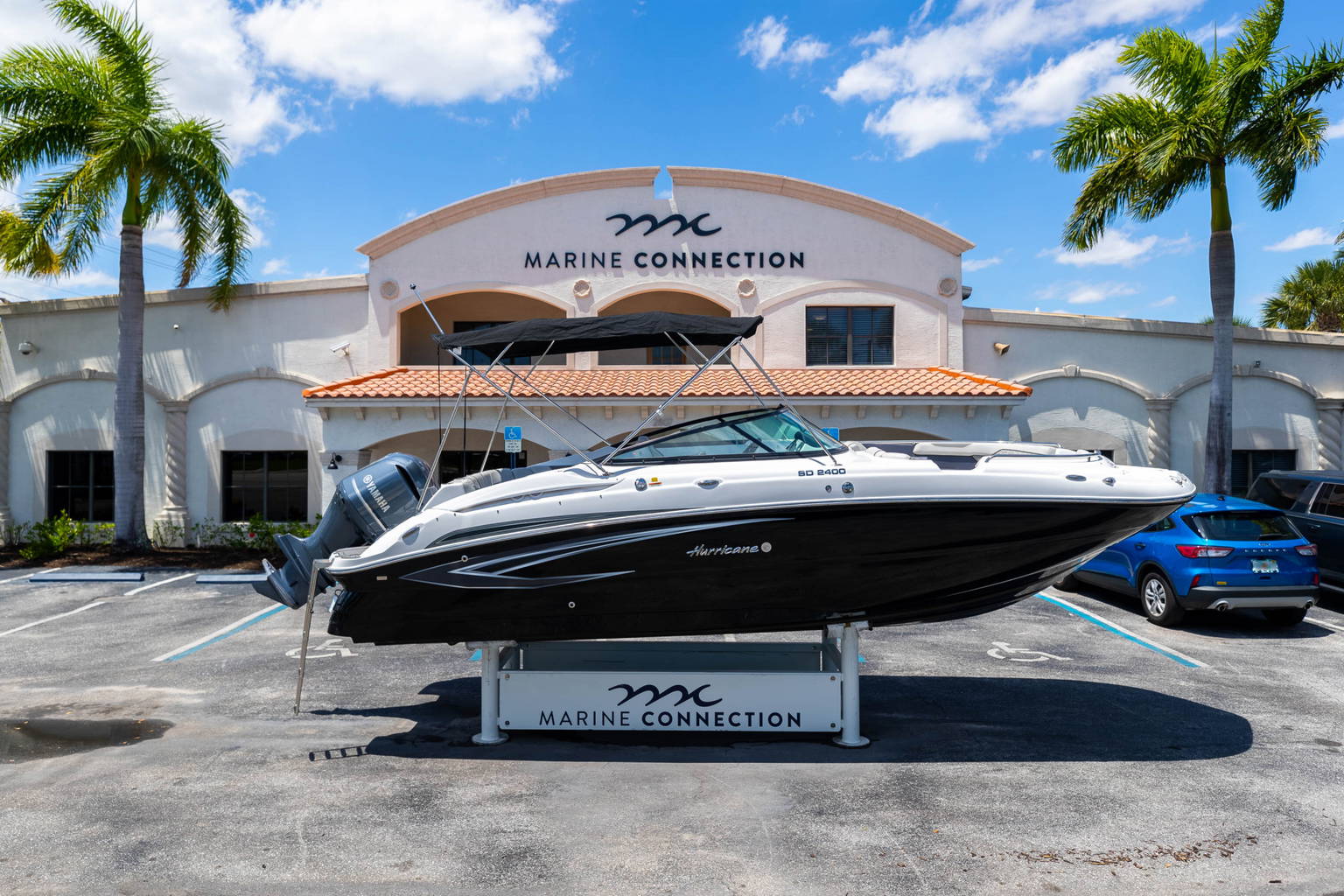 New 2023 Hurricane SunDeck 2400 OB #3285 image 1