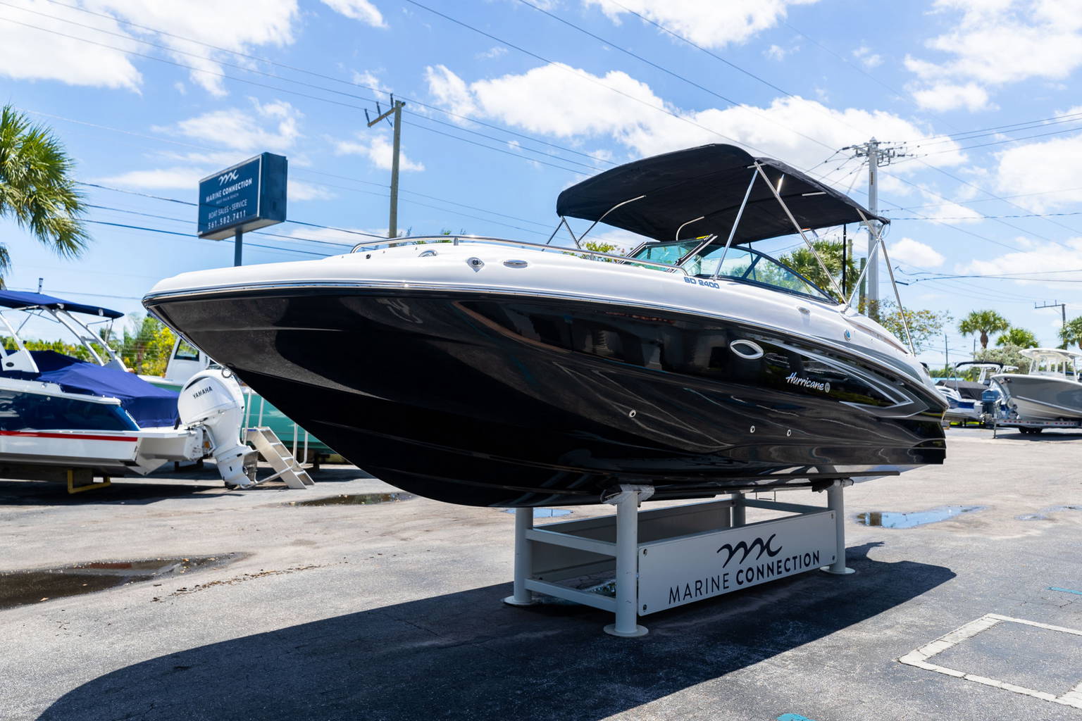New 2023 Hurricane SunDeck 2400 OB #3285 image 4