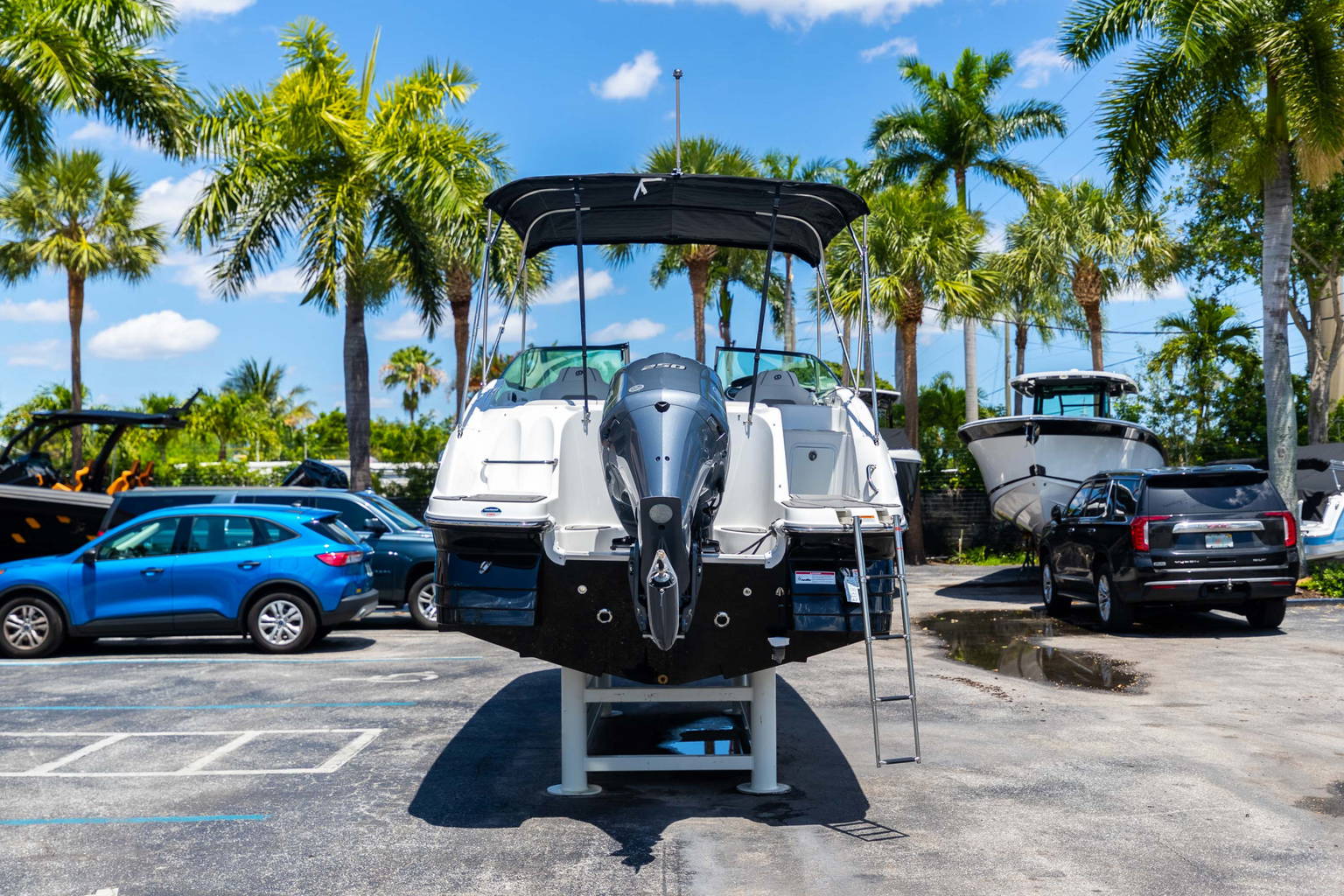New 2023 Hurricane SunDeck 2400 OB #3285 image 7