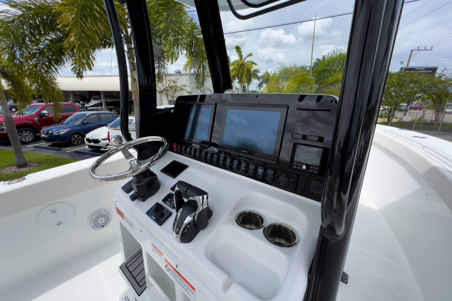 New 2023 Sea Hunt Gamefish 27 CB #0291 image 7