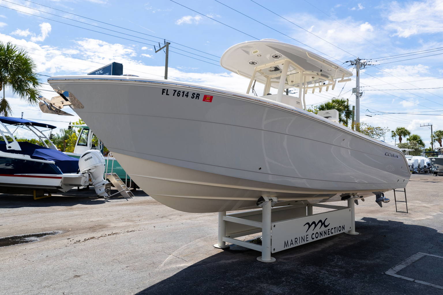 Used 2020 Cobia 262 #C036 image 5