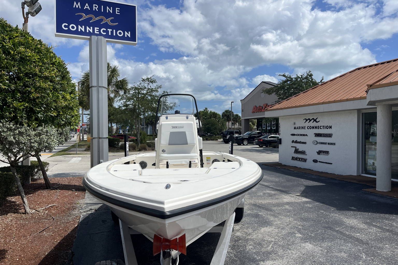 New 2023 Pathfinder 2300 HPS #V028 image 3