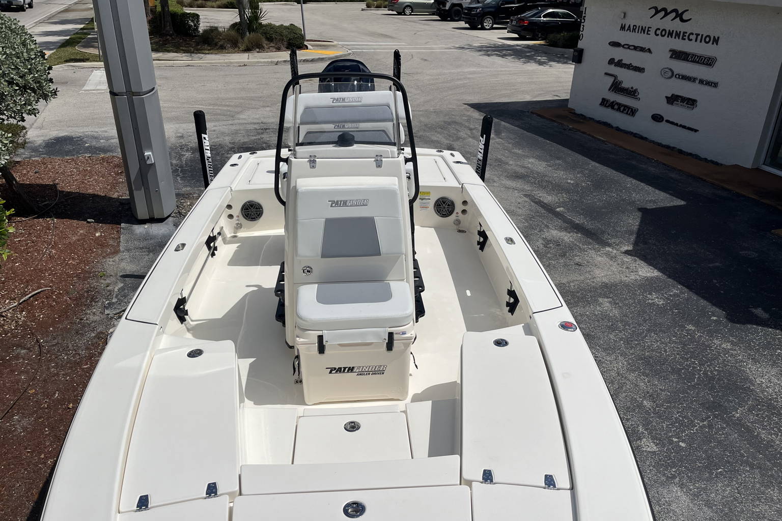 New 2023 Pathfinder 2300 HPS #V028 image 15